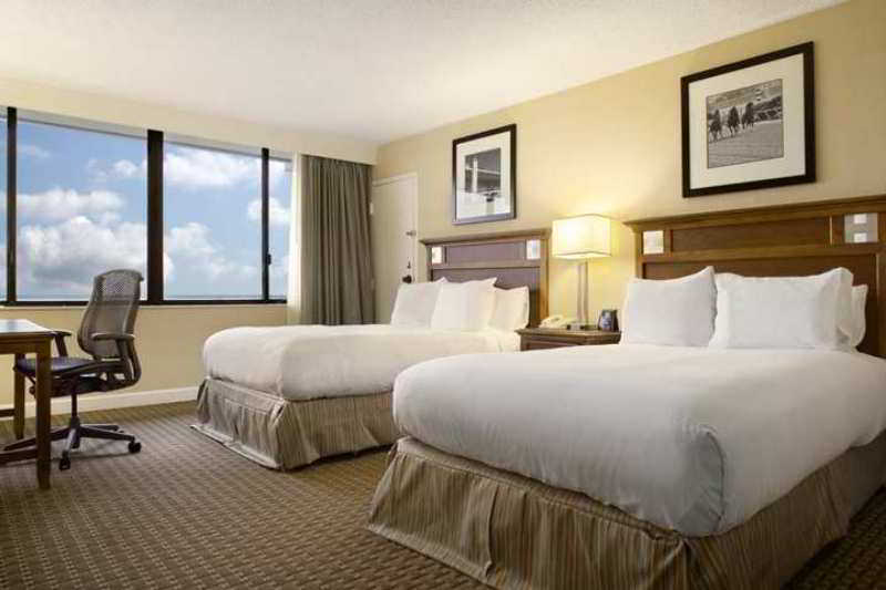 Doubletree By Hilton Baltimore North Pikesville