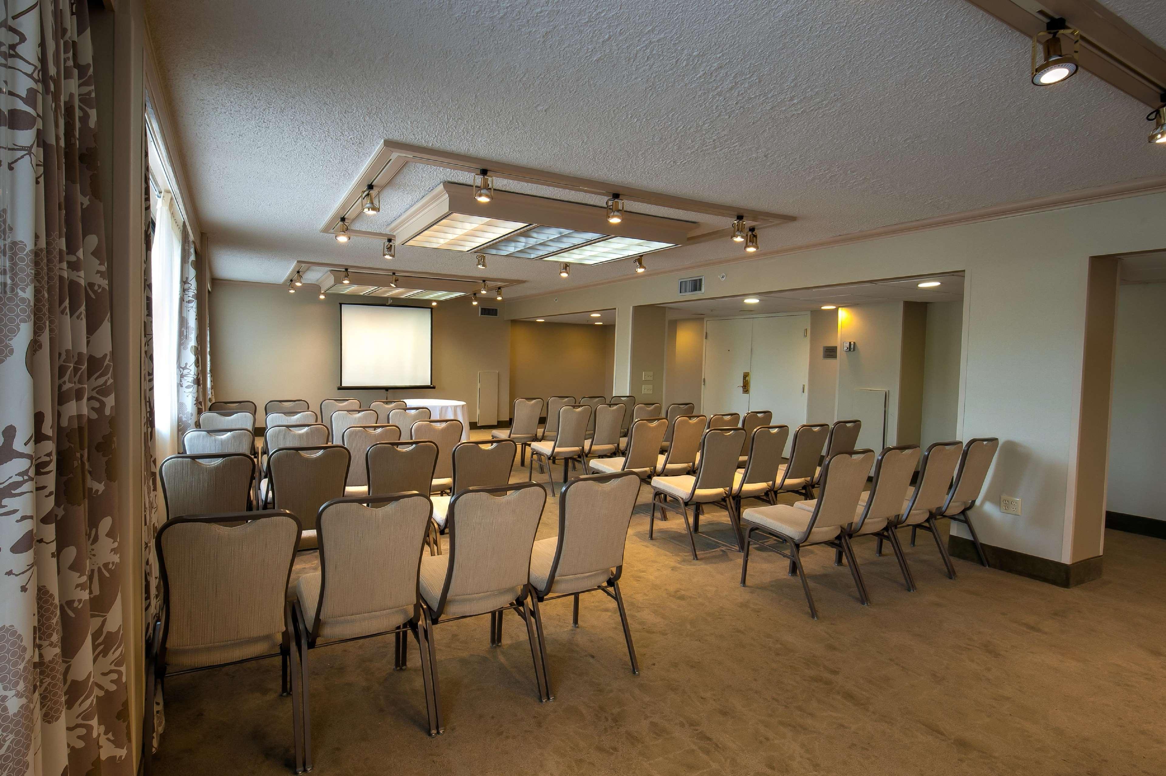 Doubletree By Hilton Baltimore North Pikesville